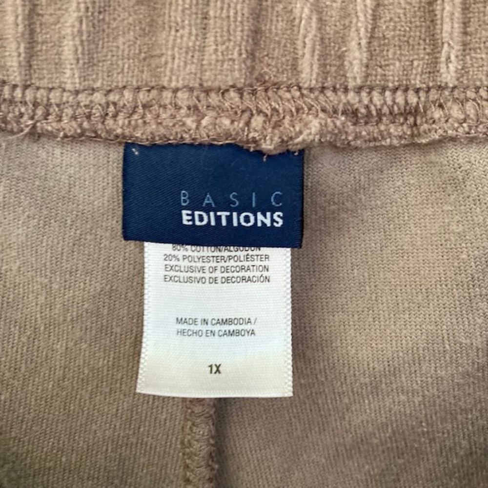 Basic Edition Woman's Hooded Jogging Set Size: 1x… - image 7